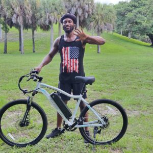 Devar with the 5th Wheel Discover Electric Bike after a ride in the park